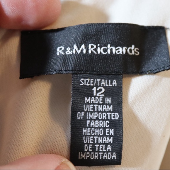 R&M Richards champagne colored hi-lo dress, size 12 - Picture 13 of 16